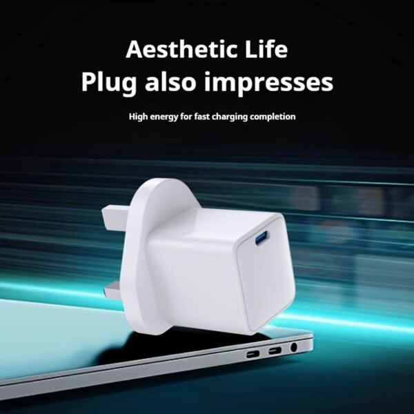 1593f4ac-fc8a-4310-a95e-07039a21569a.jpg 30W USB-C PD Wall Charger